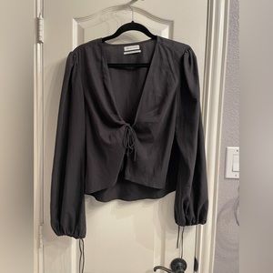 Urban Outfitters Black Top - Size XL - Pre-Owned